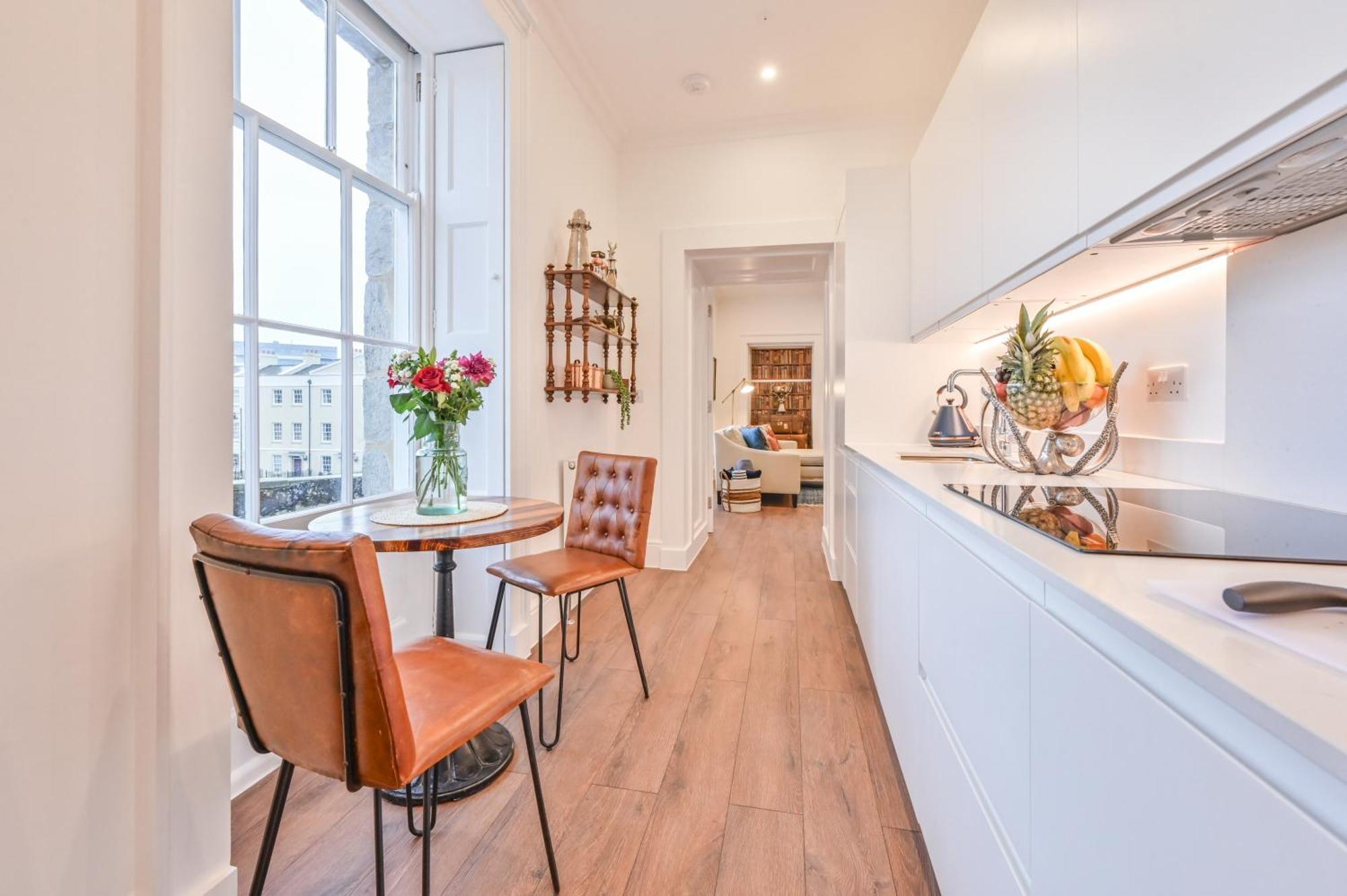 9 Admiralty House Stunning Luxury Apartment With Free Parking Plymouth Esterno foto
