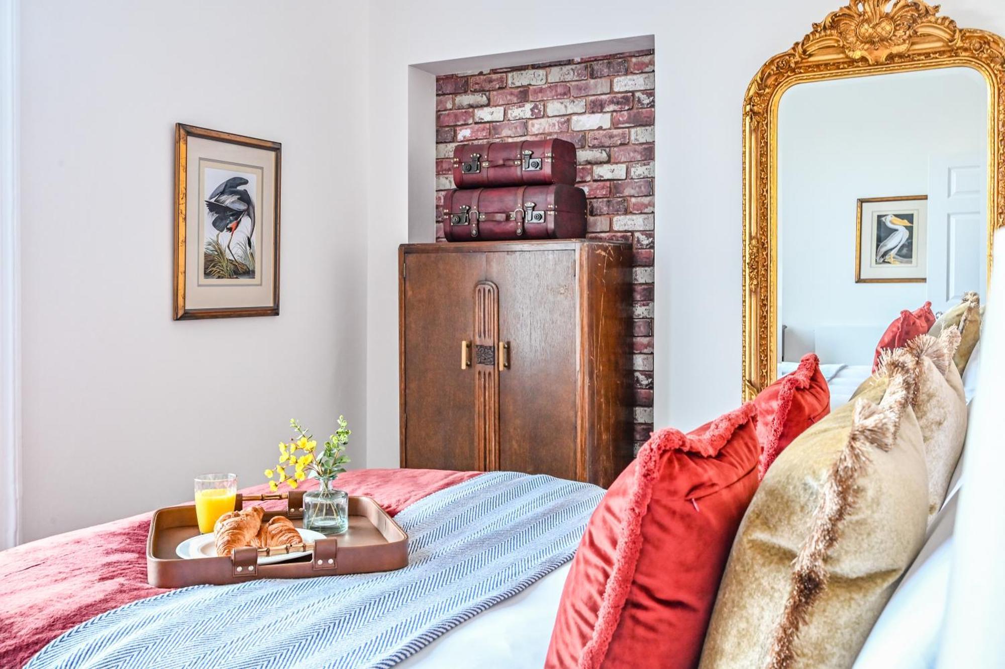 9 Admiralty House Stunning Luxury Apartment With Free Parking Plymouth Esterno foto